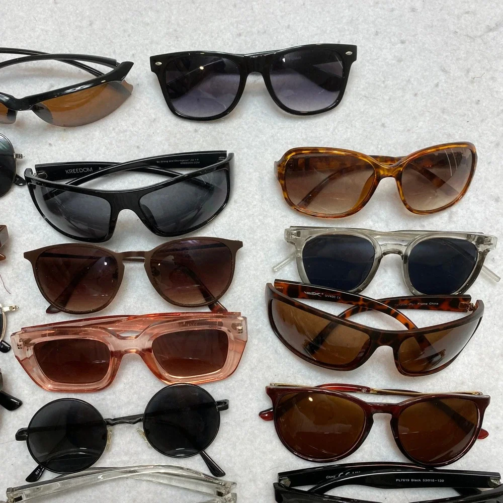 Lot Of 20 Sunglasses Mixed Unisex OS Multi Color Aviator Retro Y2K Pairs Bundle